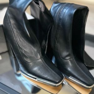 Miss CEO Knee high boots-black Fashion Nova